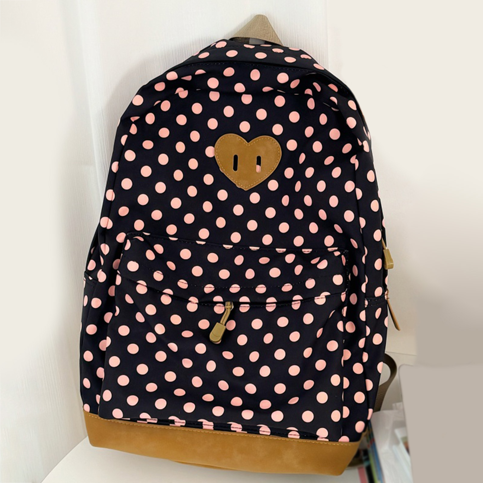 حقائب محمولة بتصميم ريترو للمر - مراجعة Fashion Backpack Women وسعره